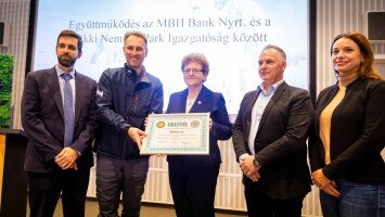 Aranyfokozatú vállalati önkéntes partnerünk lett az MBH Bank Nyrt.